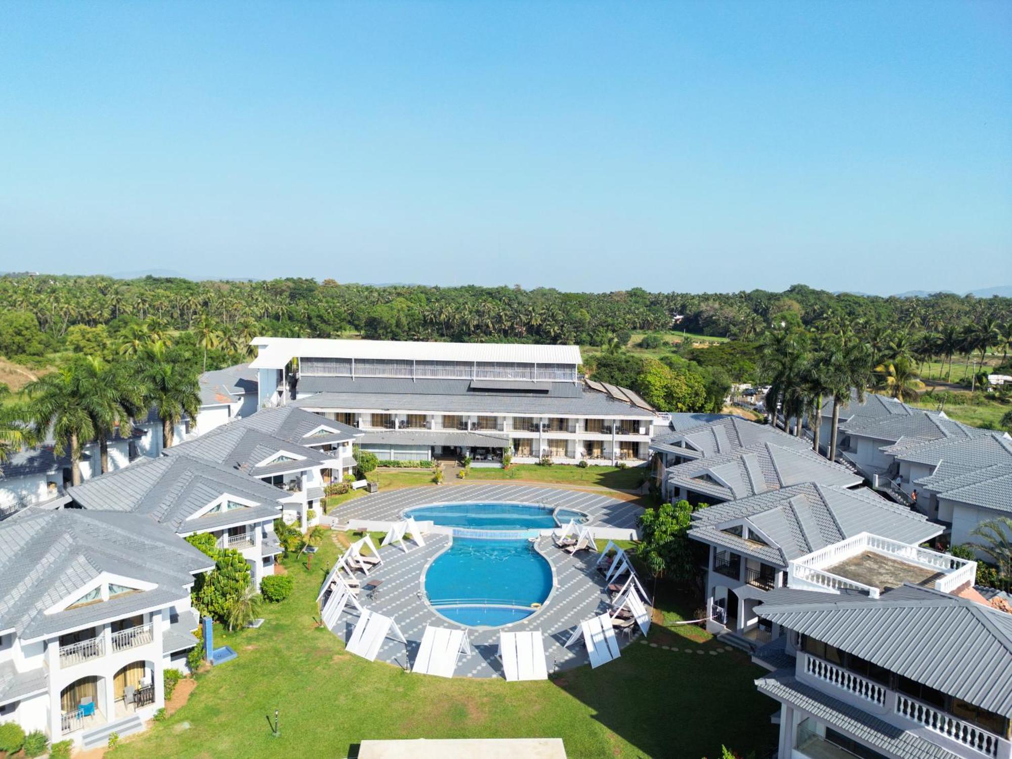 Regenta Baywatch Resort, Goa Бенаулім Екстер'єр фото