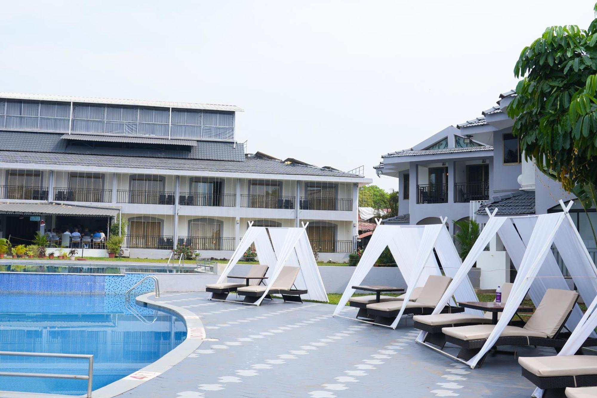 Regenta Baywatch Resort, Goa Бенаулім Екстер'єр фото